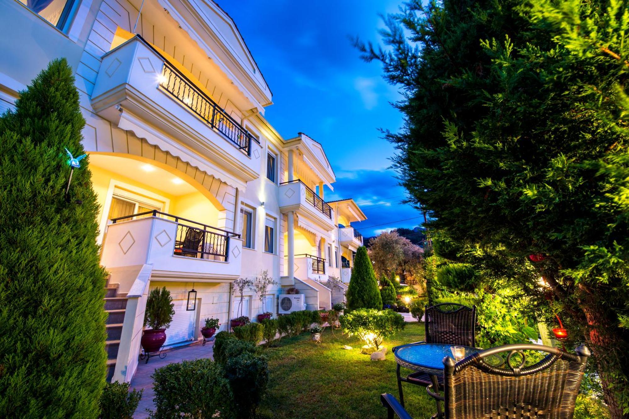 Mandani Villa Luxury Apartments Лименас Екстериор снимка