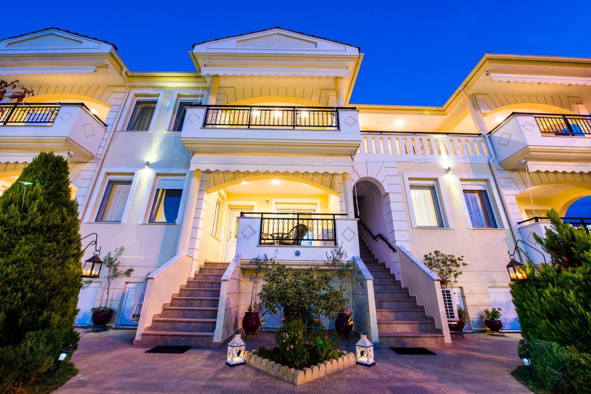 Mandani Villa Luxury Apartments Лименас Екстериор снимка